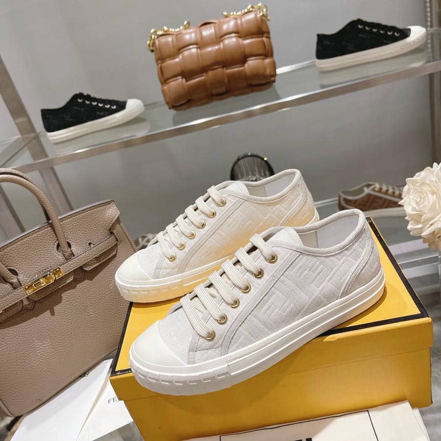 Fendi Sneaker-19